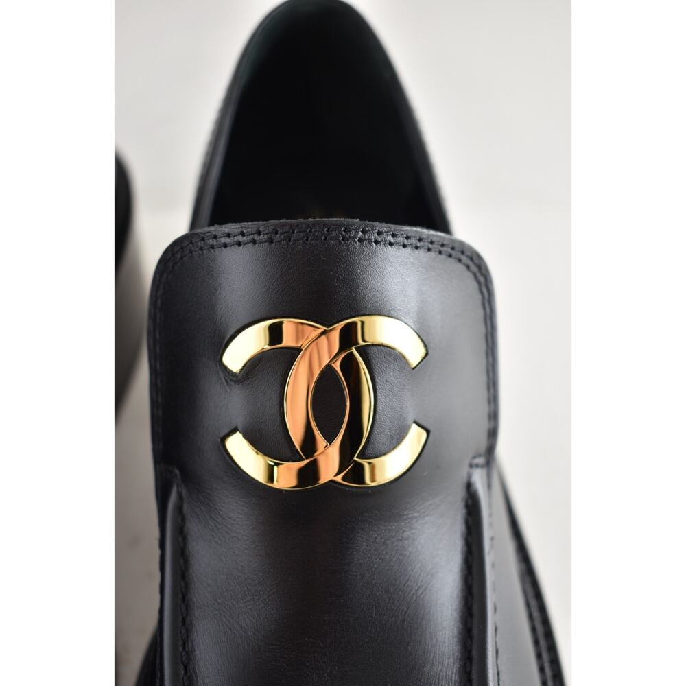 Chanel 55mm Black Calfskin Leather CC Gold Logo Block Heel Platform Loafer 39 - Picture 13 of 16
